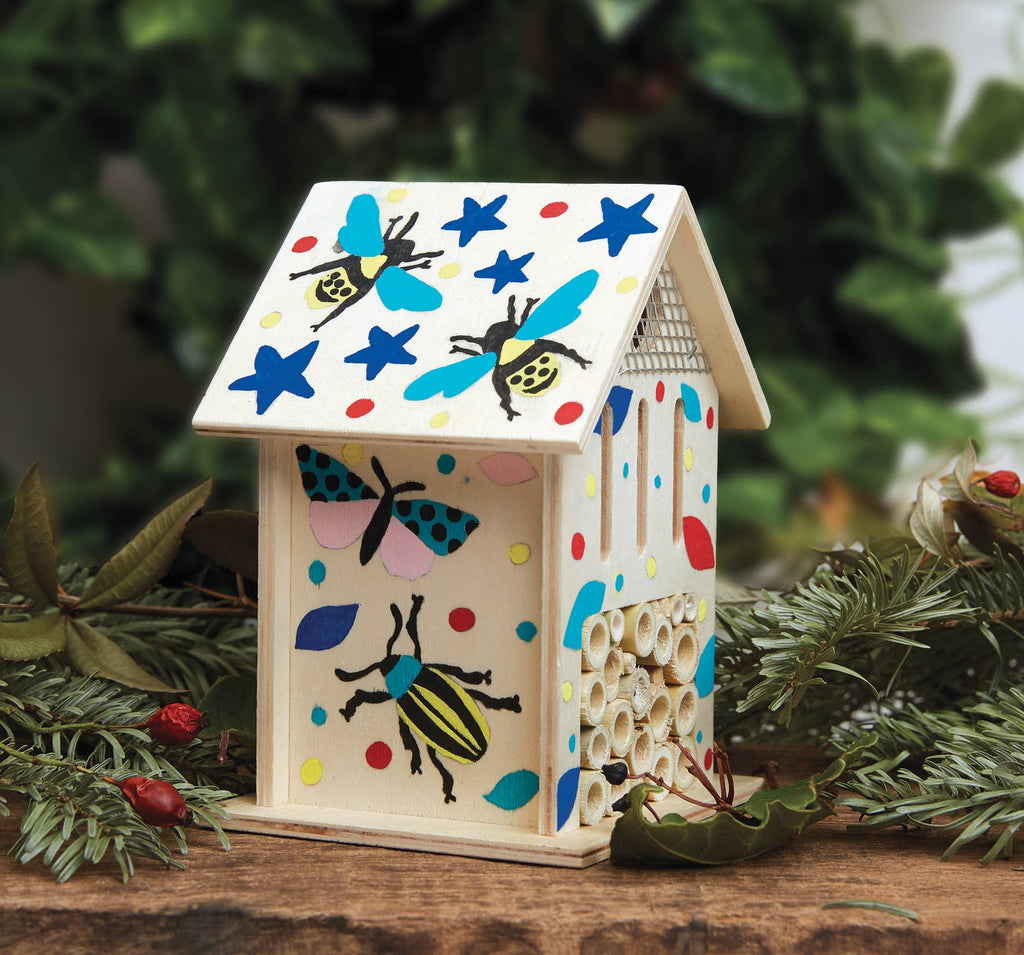 RHS Paint Your Own Set, White Single Craft Kit Set Bug Hotel