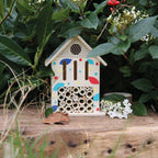 RHS Paint Your Own Set, White Single Craft Kit Set Bug Hotel