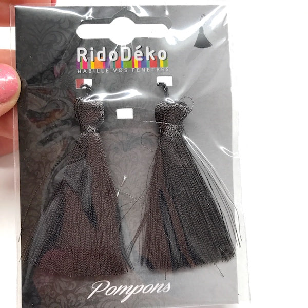 2 x Metallic Tassel 5.5cm Dark Grey 100