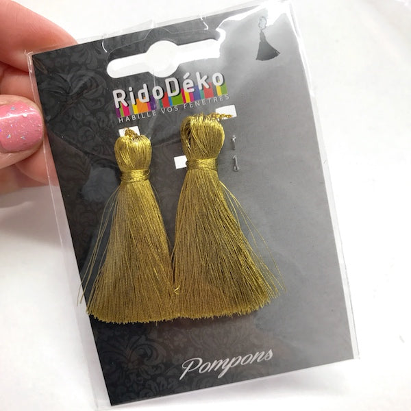 2 x Metallic Tassel 5.5cm Old Gold 103