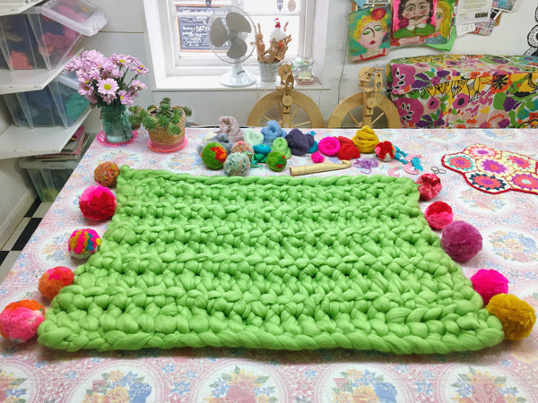 Giant Extreme Crochet Bundle Kit : Turquoise Wooltops & Hook