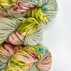 Holy Fluff Hand Dyed Super Chunky 200g : 'L'Amour L'Amour L'Amour'