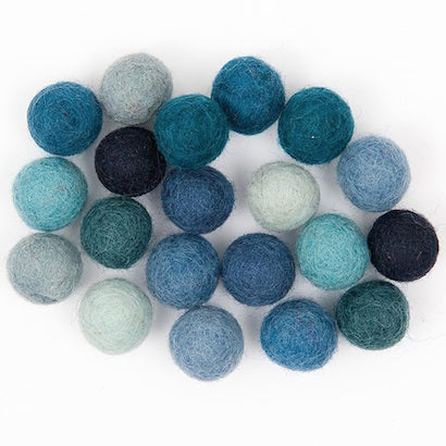 Felt Balls - Blue mix x 20