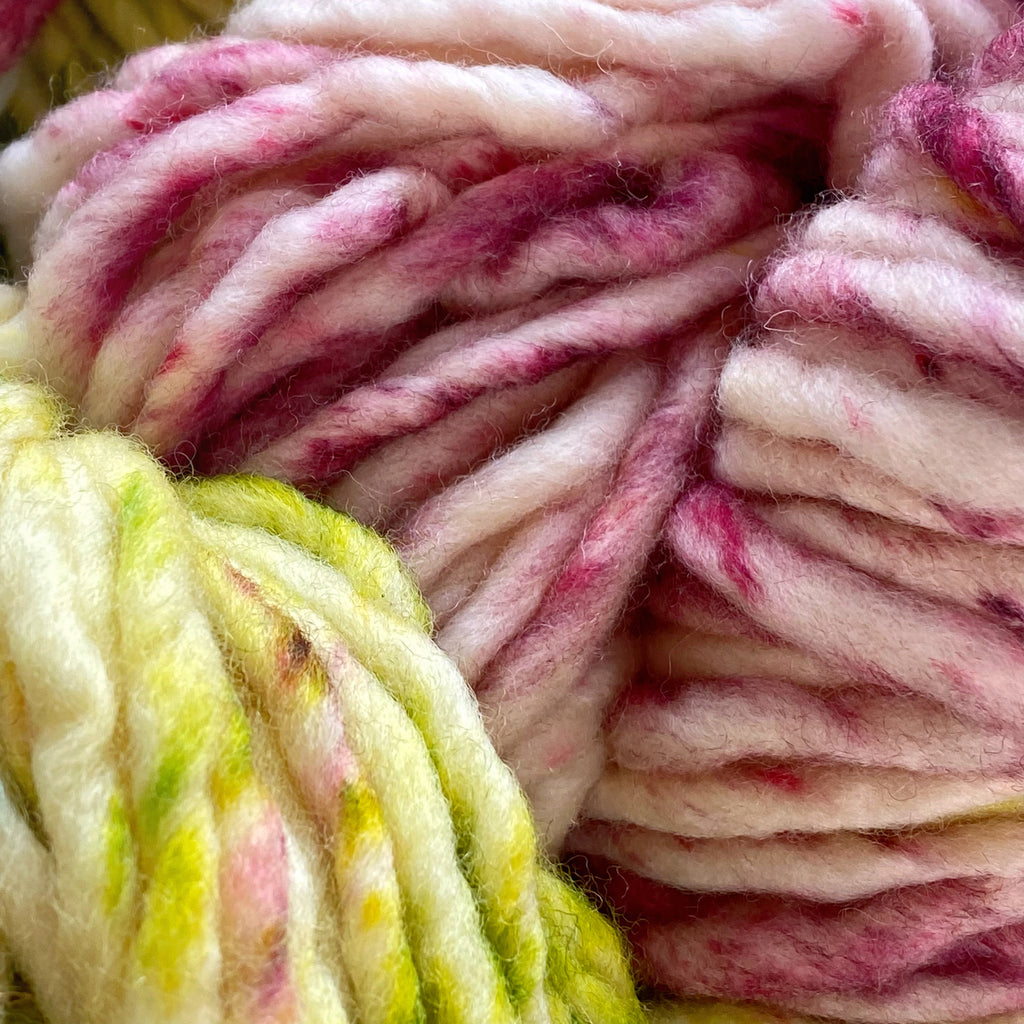 Holy Fluff Hand Dyed Super Chunky 200g : 'L'Amour L'Amour L'Amour'