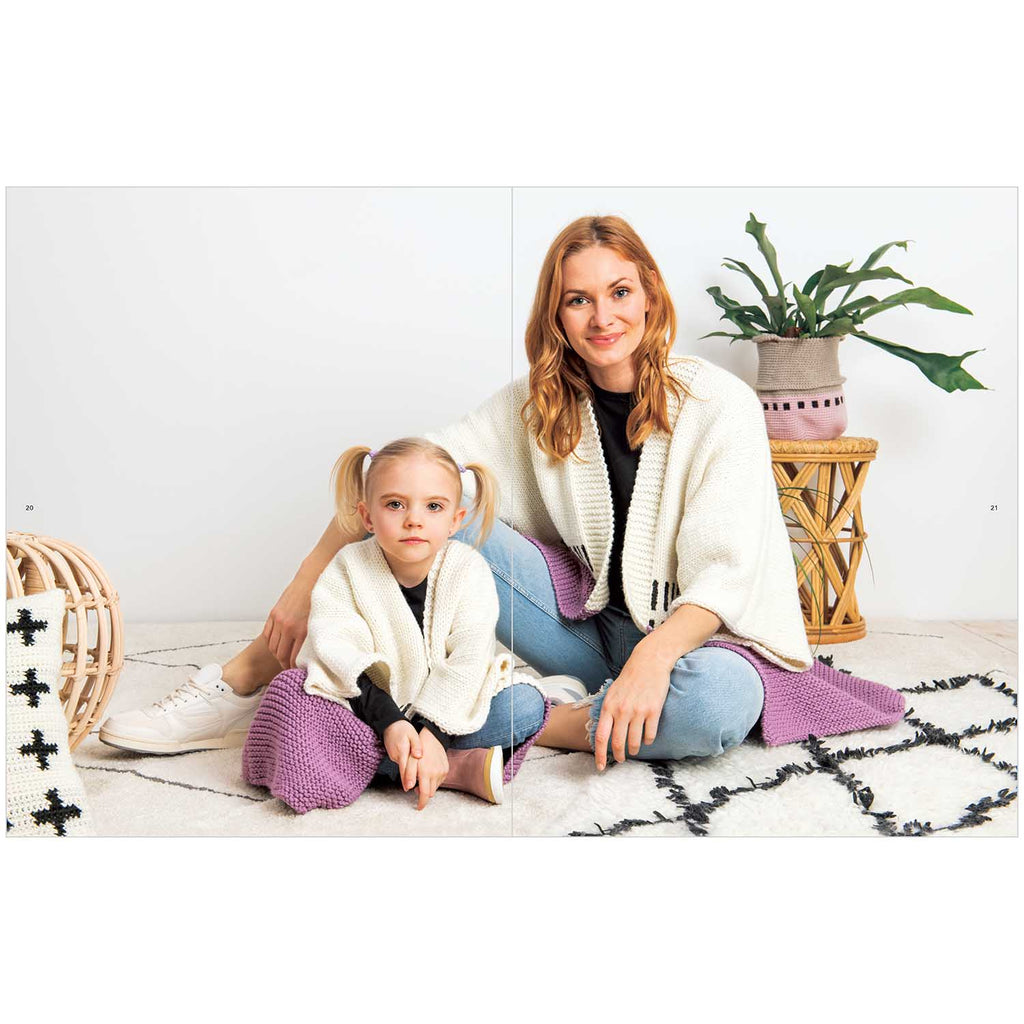 Rico Mega Wool Chunky Pattern Book: 19 Super Modern Knitting & Crochet Patterns