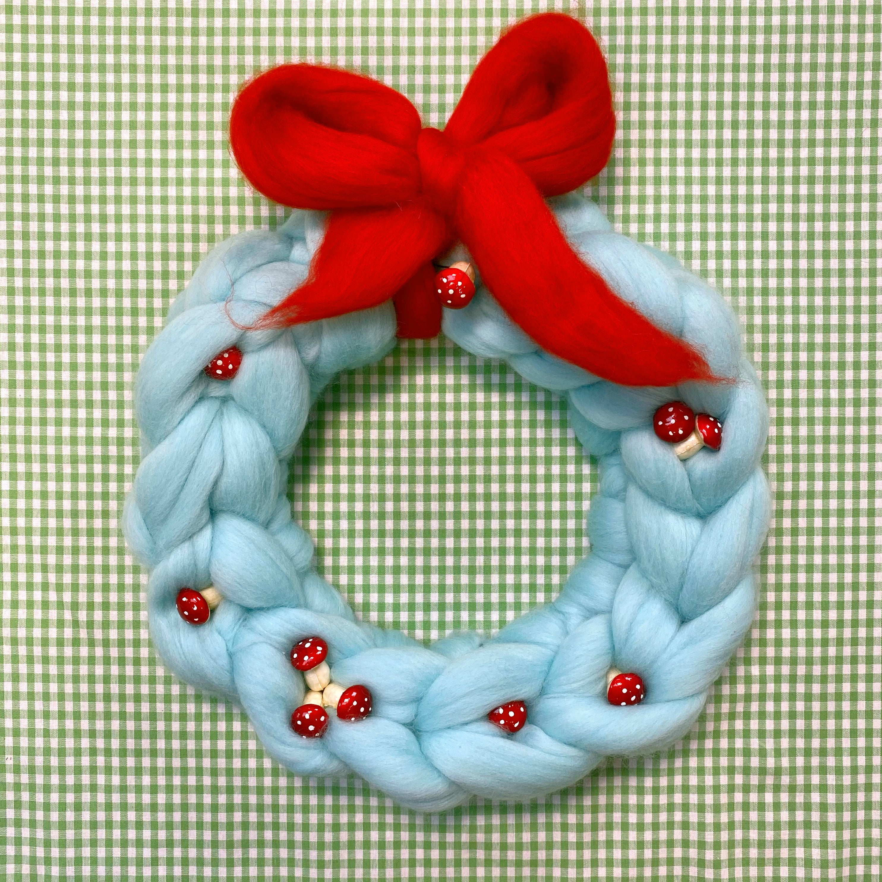 Wool Tops Wreath & Bow Kit by Gilliangladrag (Free YouTube Tutorial)