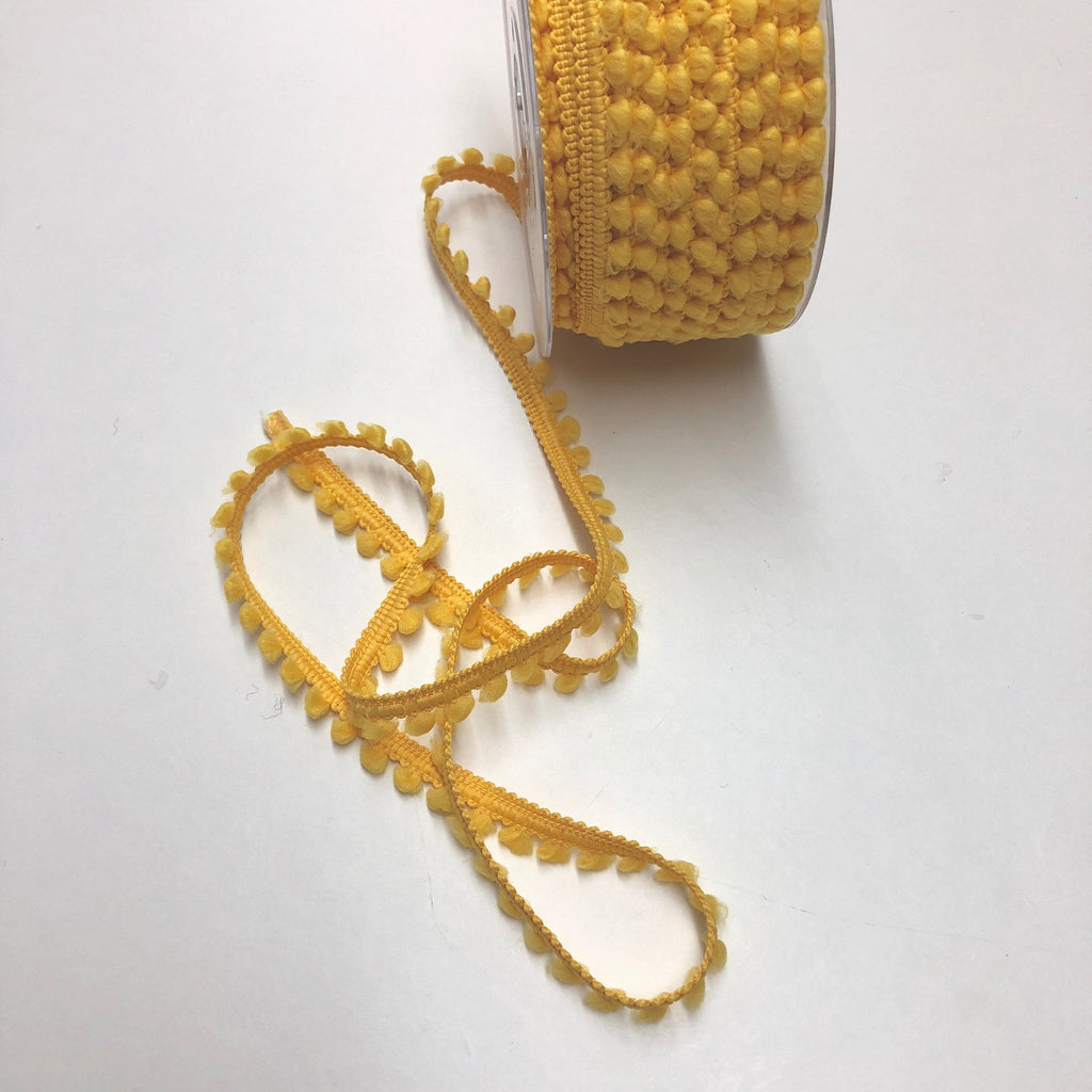 Mini Pompom Trim 9mm Yellow 81
