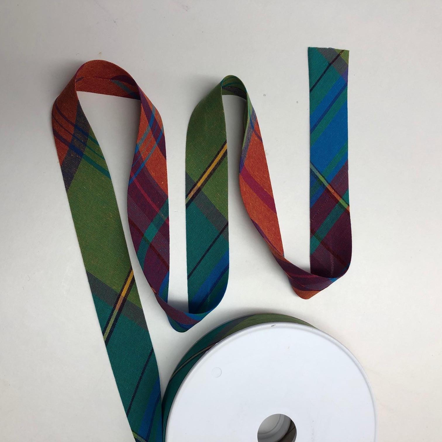 Bias Binding 100% Cotton 27mm Madras 05