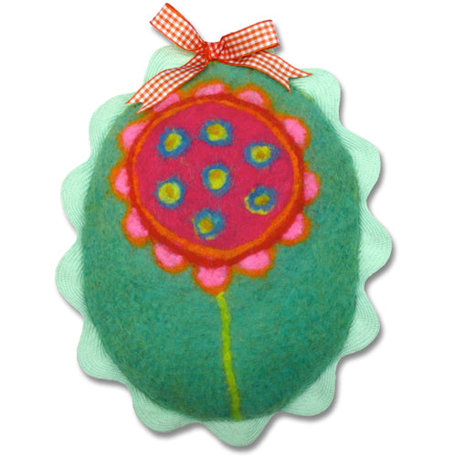 Cameo Cuddles Cushion Wet Felting Kit