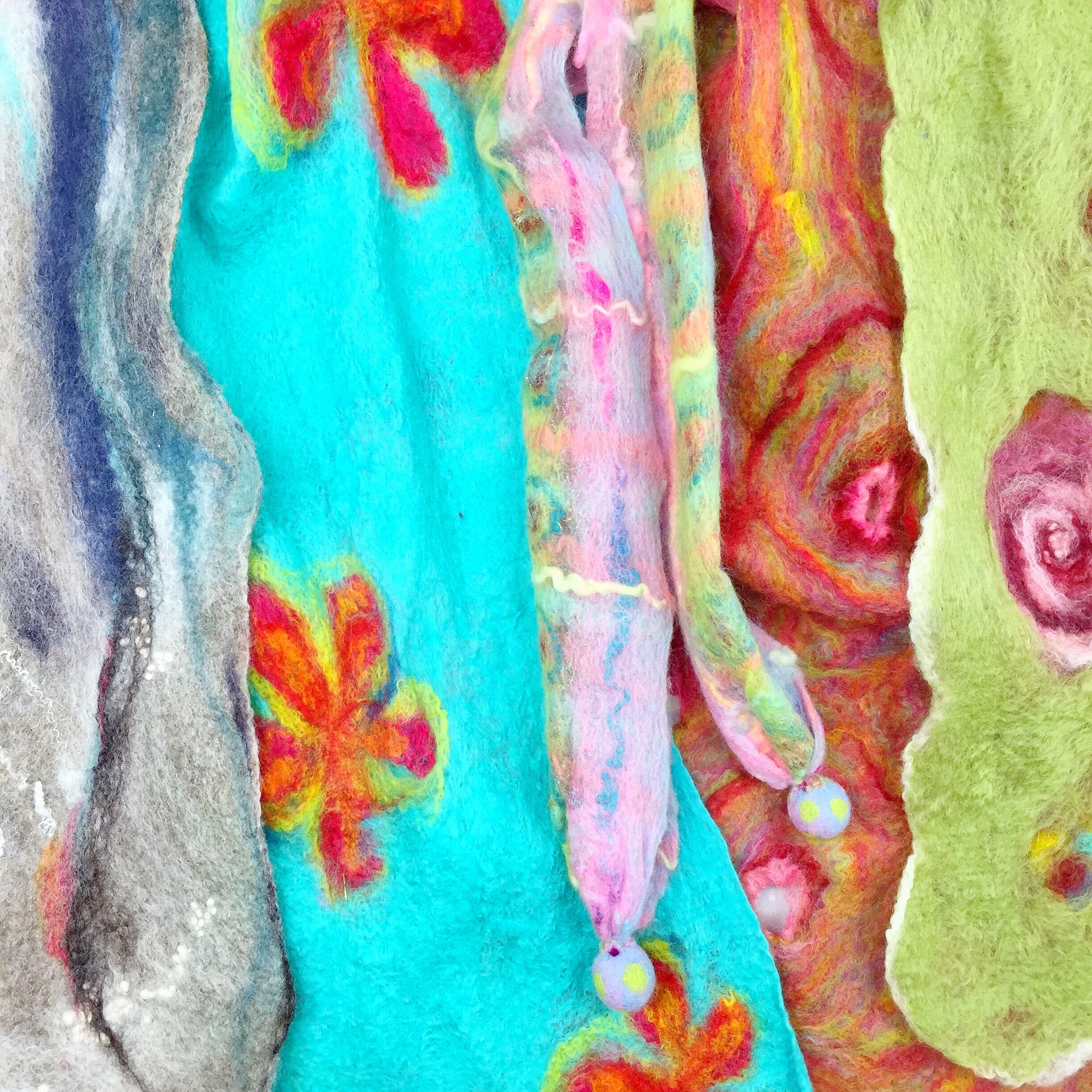 Private Felting Course : Make A Wet-felted Cobweb Felt Scarf