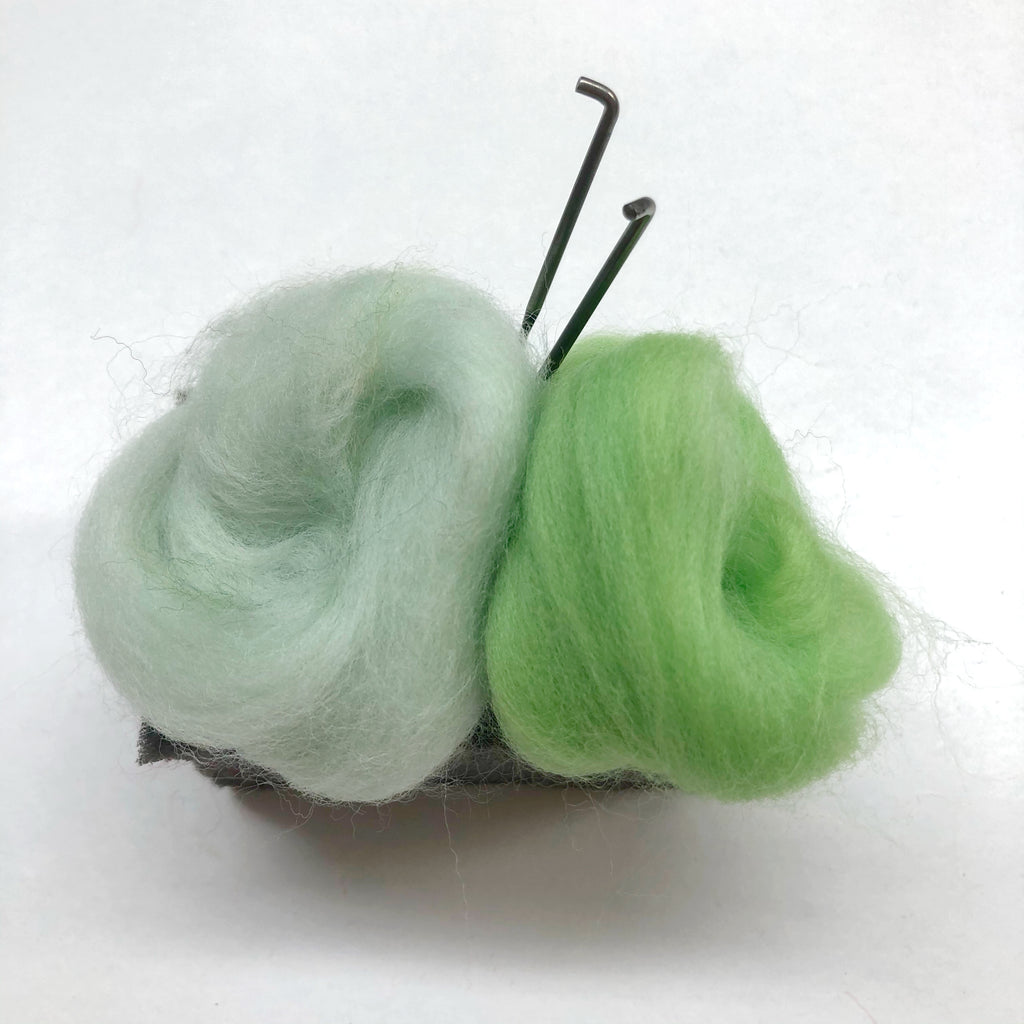 PATCH-O-WOOL : Breathe New Life Into Your Woolly Clothes - Needle Felting Kit