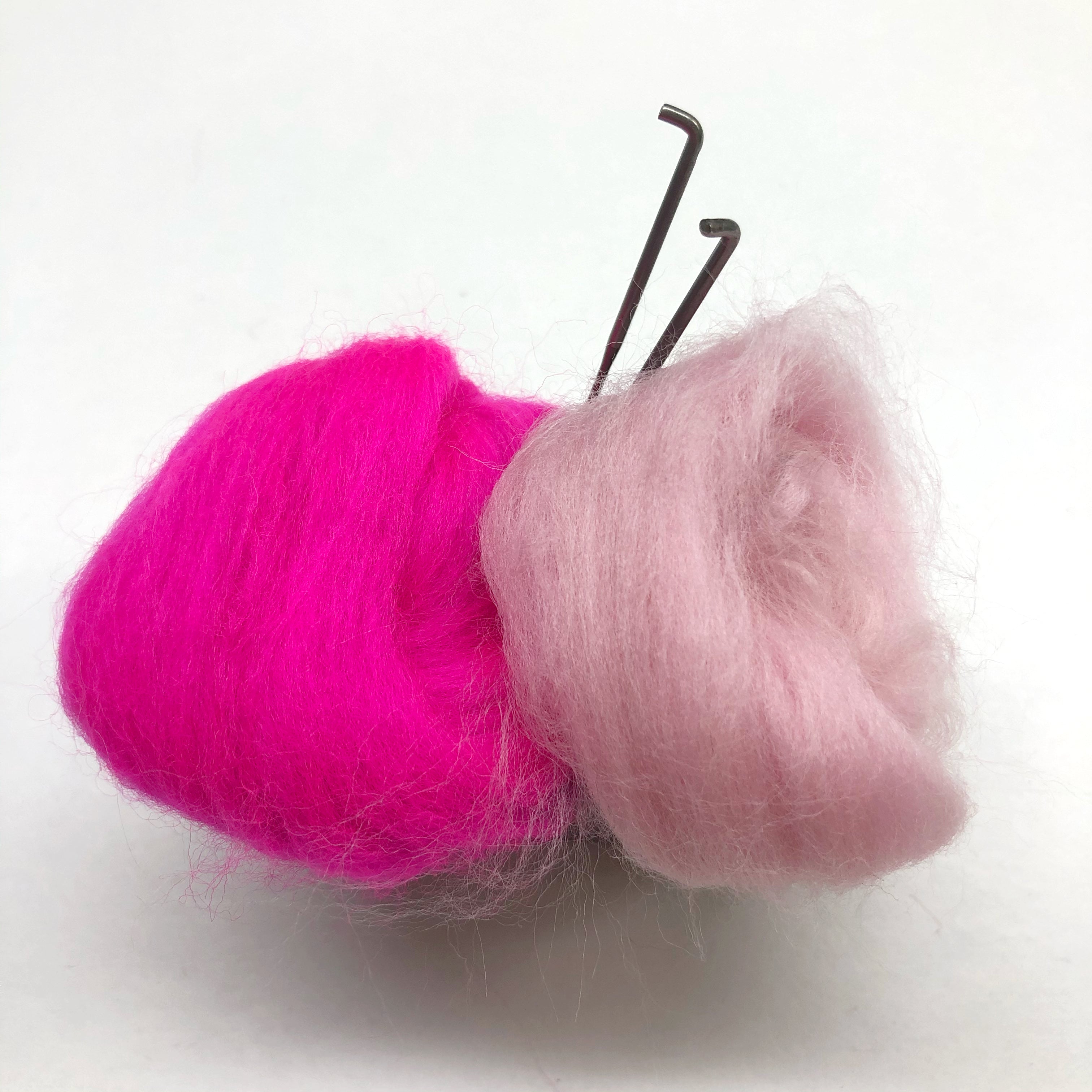 PATCH-O-WOOL : Breathe New Life Into Your Woolly Clothes - Needle Felting Kit