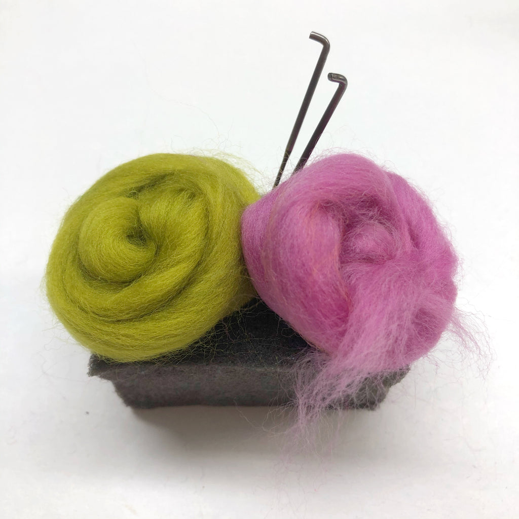 PATCH-O-WOOL : Breathe New Life Into Your Woolly Clothes - Needle Felting Kit