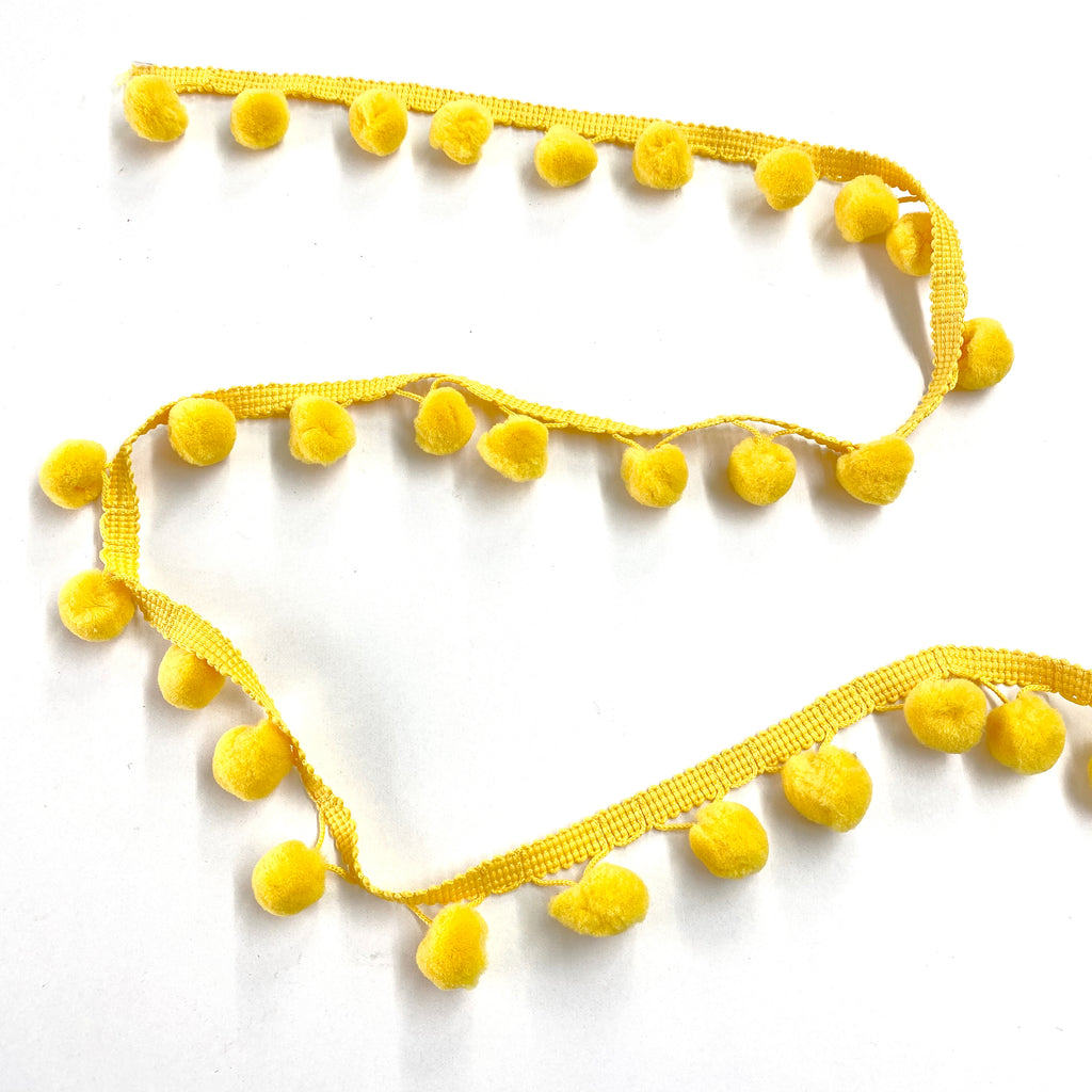 Pompom Trim 25mm  Yellow 81