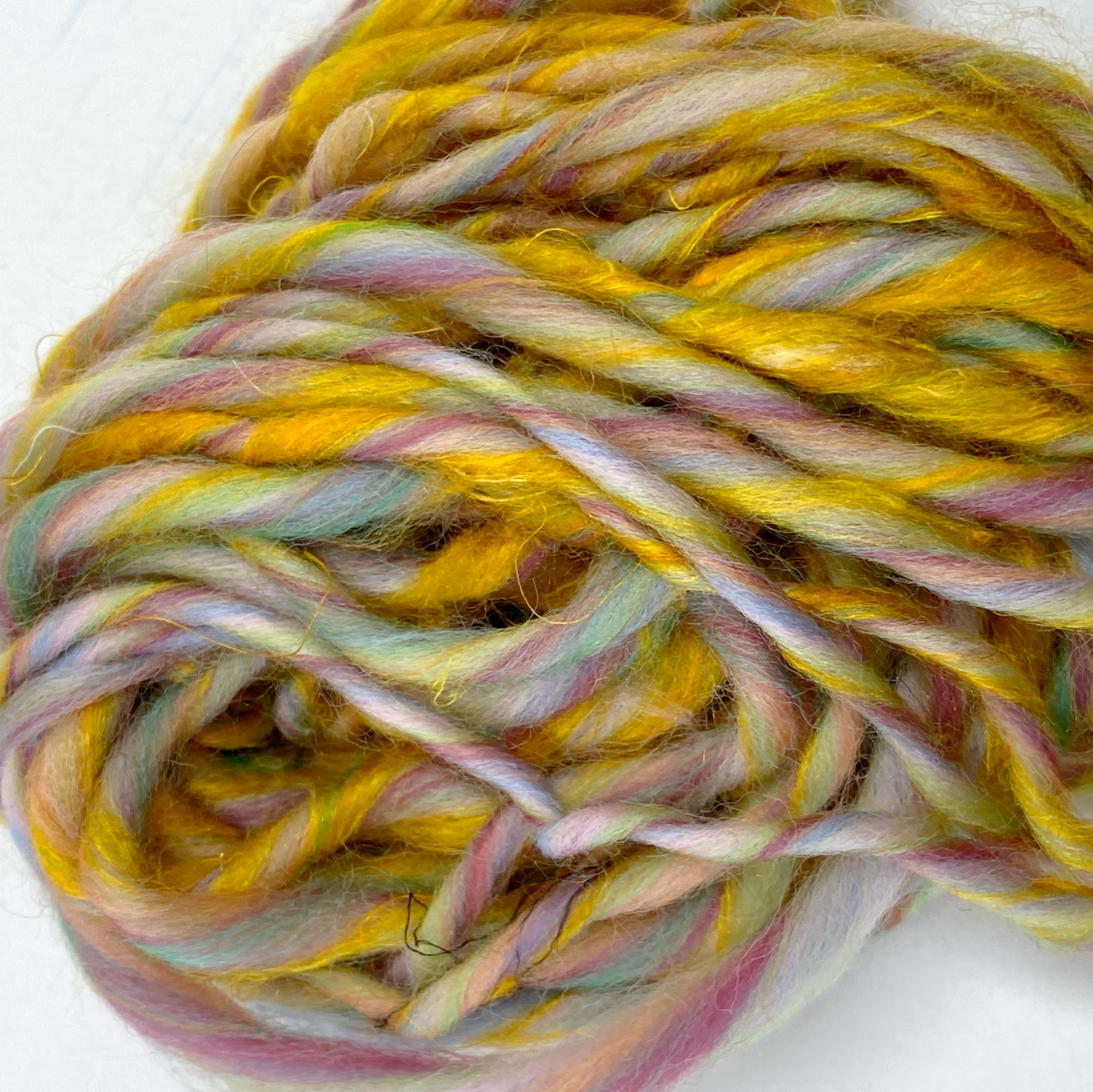‘Pineapple Princess” House Blend Wool Tops for Felting & Spinning : 100g