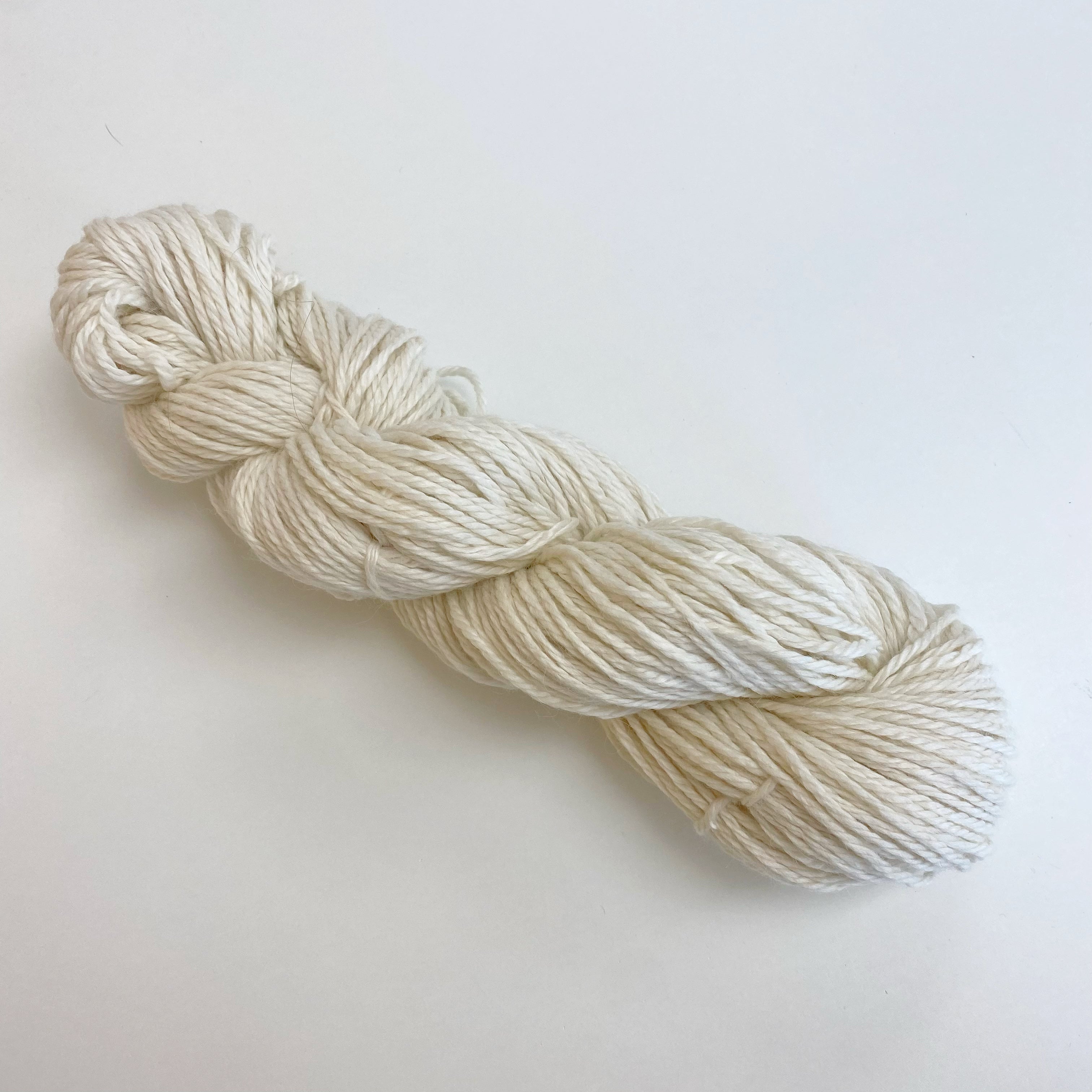 Un-dyed Alpaca/Silk/Cashmere Aran Yarn 100g