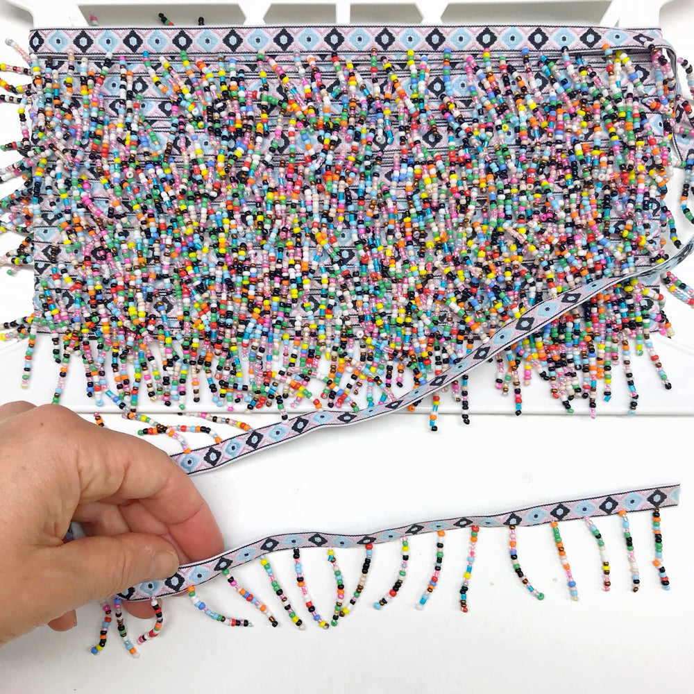 Fringed beaded trim 05