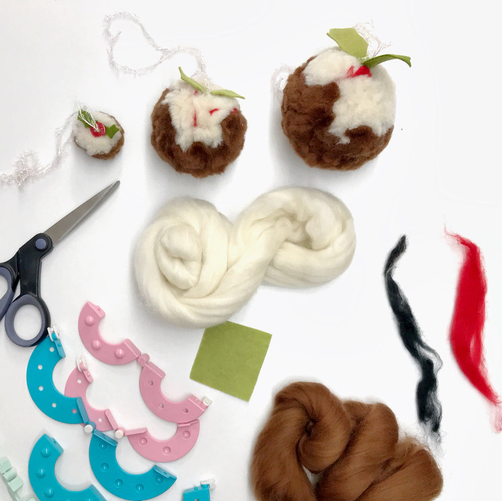 Christmas Pudding Pompoms Kit Pack