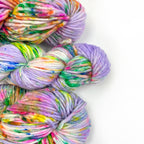 Holy Fluff Hand Dyed Super Chunky 200g : Hopelessly Devoted to You