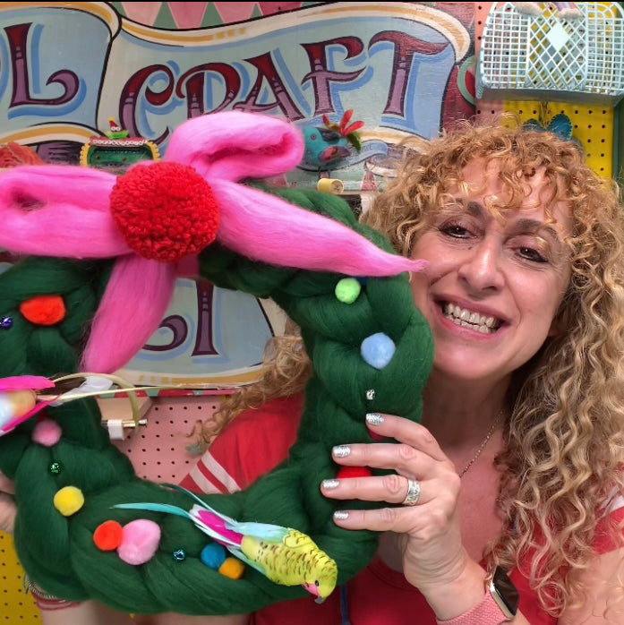 Wool Tops Wreath & Bow Kit by Gilliangladrag (Free YouTube Tutorial)