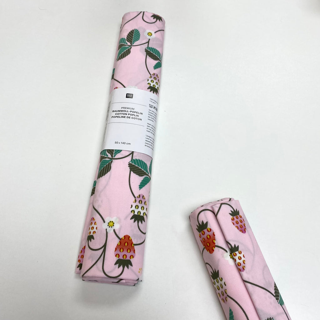 Cotton Poplin Pink Strawberries Half Metre : 50x140cm