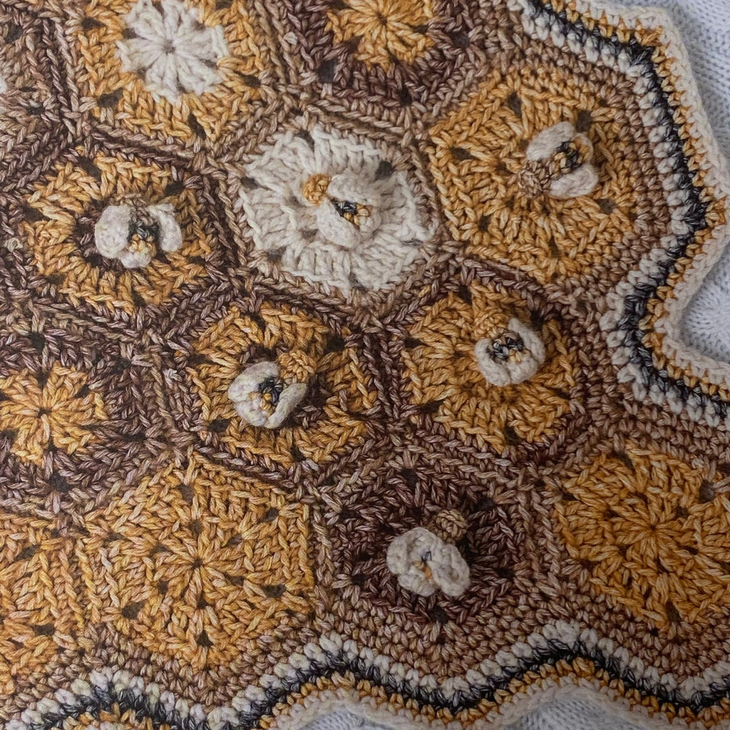 Honey Bee Blanket Crochet Pattern + Yarn Pack
