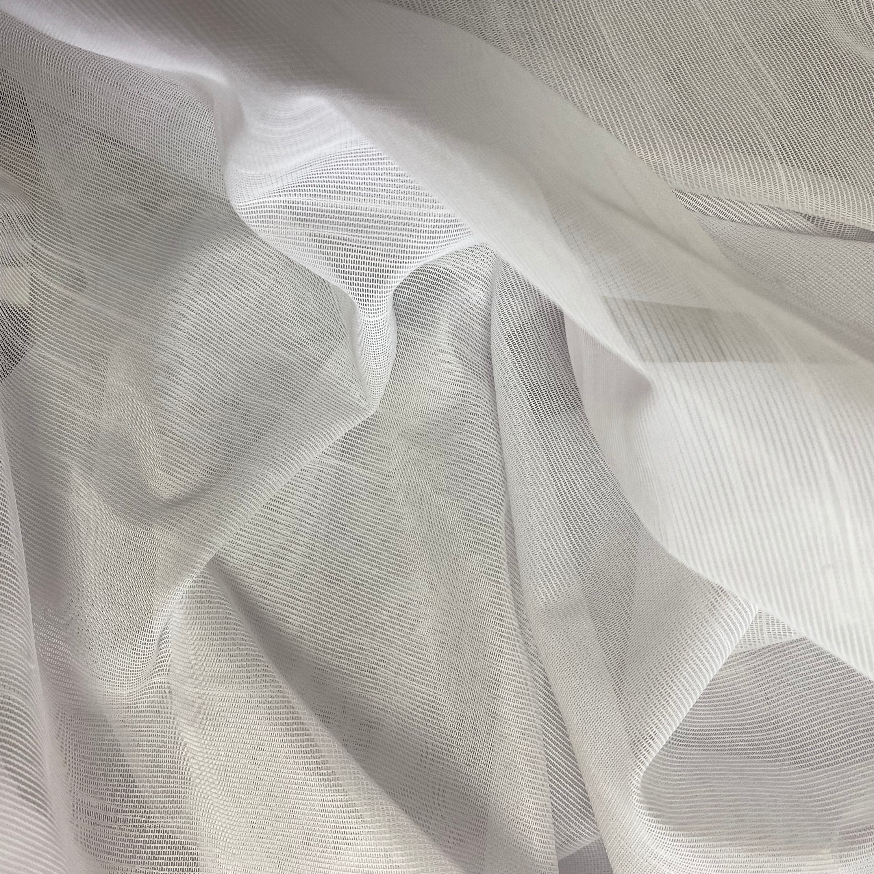 Netting for wet felting and cobweb felting