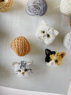 Pom Pom Cats
