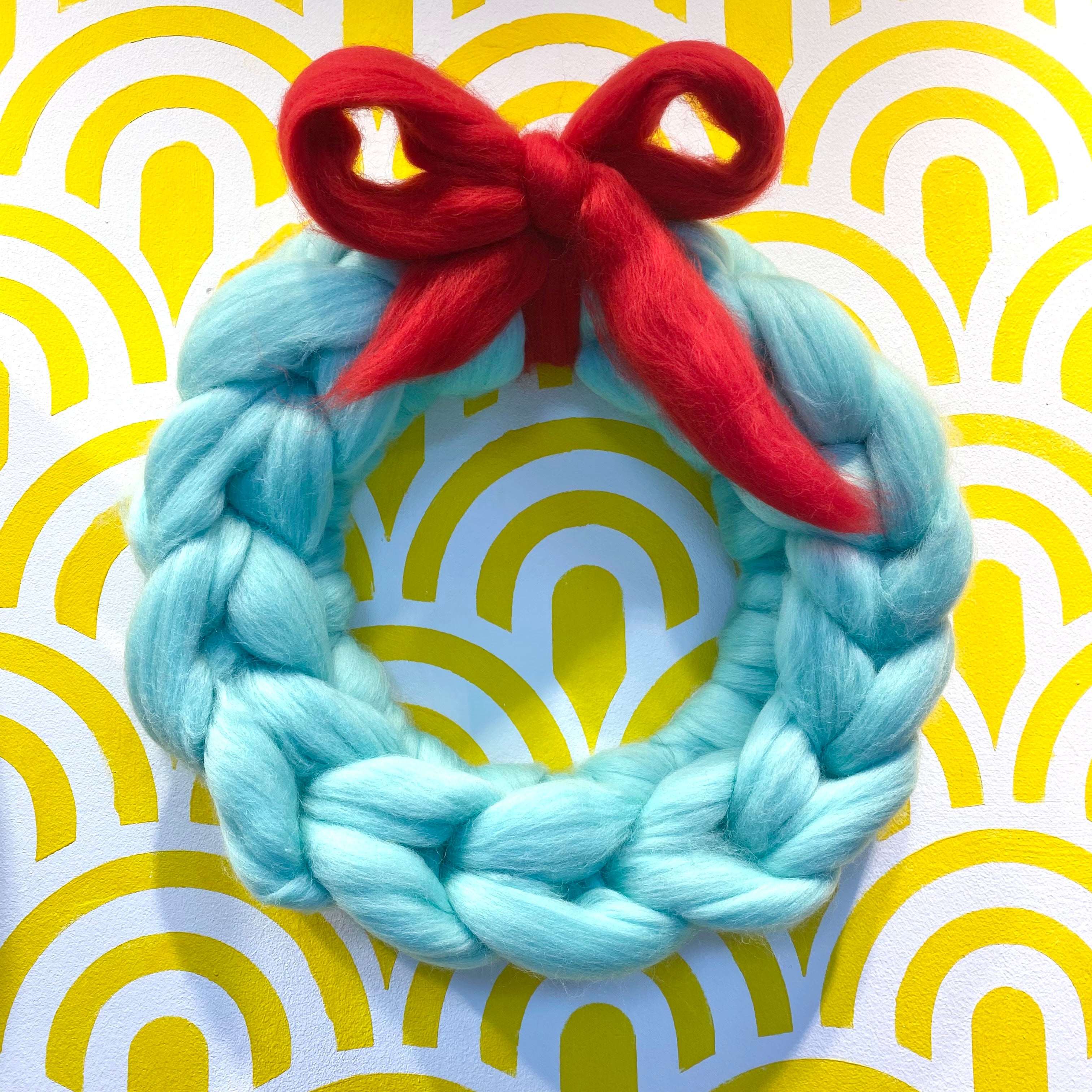 Wool Tops Wreath & Bow Kit by Gilliangladrag (Free YouTube Tutorial)