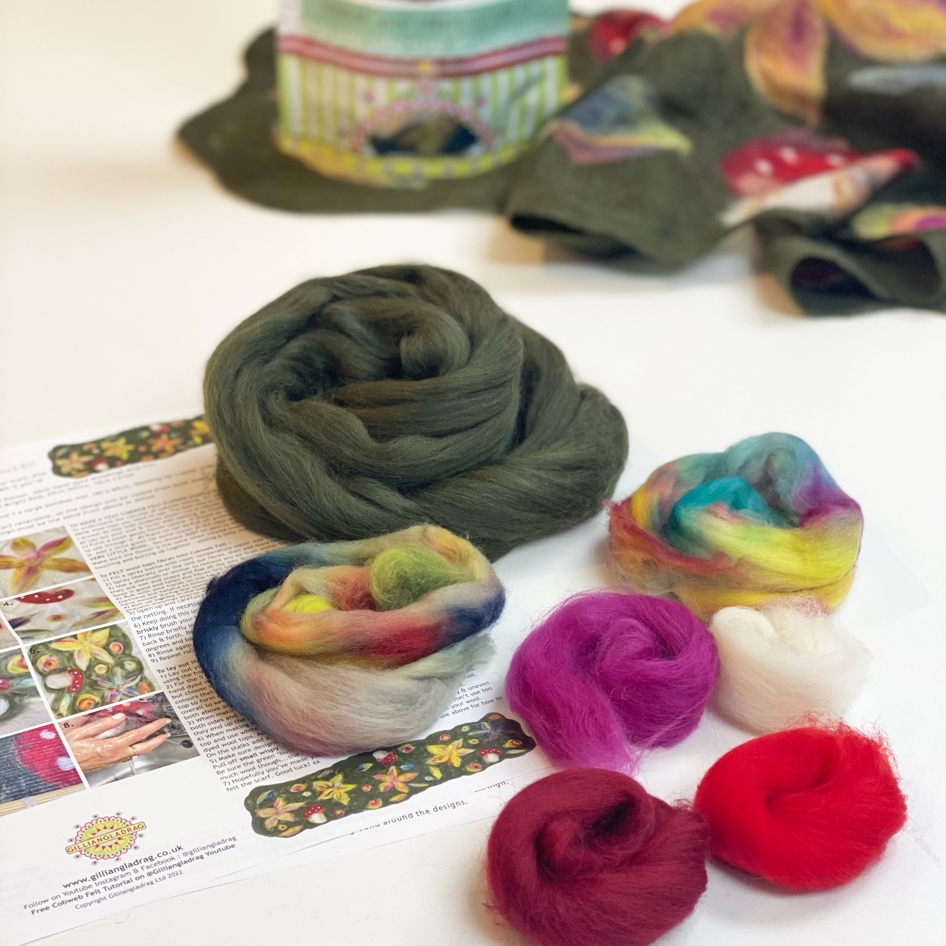 Cobweb Felt Scarf Kit : Toadstool Walk