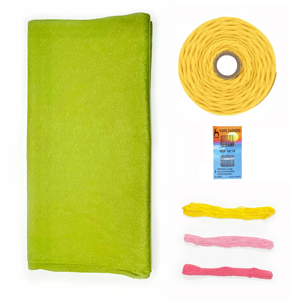 Scallop Edge Macramé Table Mats  KIT