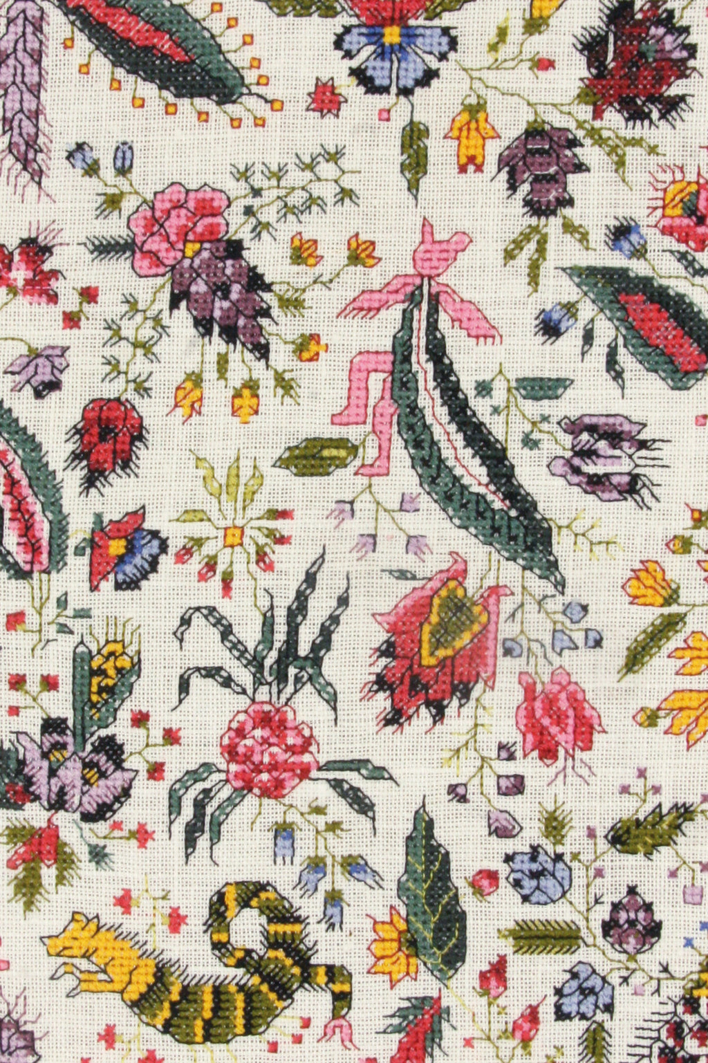 Sajou Cross Stitch Cushion Kit : Coquecigrues