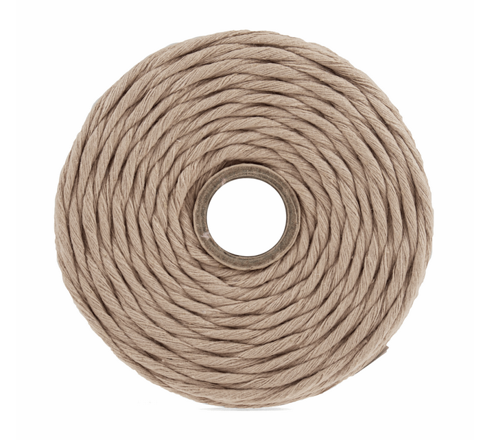 Macramé Cord: 87m x 4mm: Beige