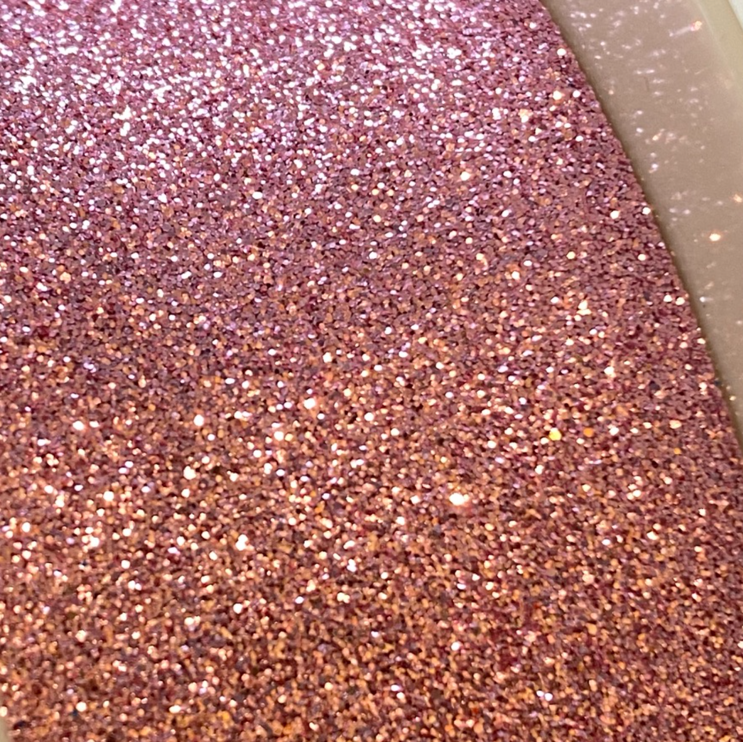 Fluff-a-torium Glitter Ribbon : Pink