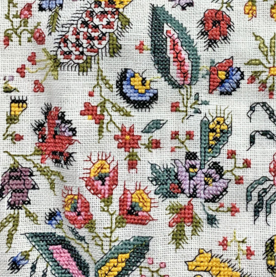Sajou Cross Stitch Cushion Kit : Coquecigrues