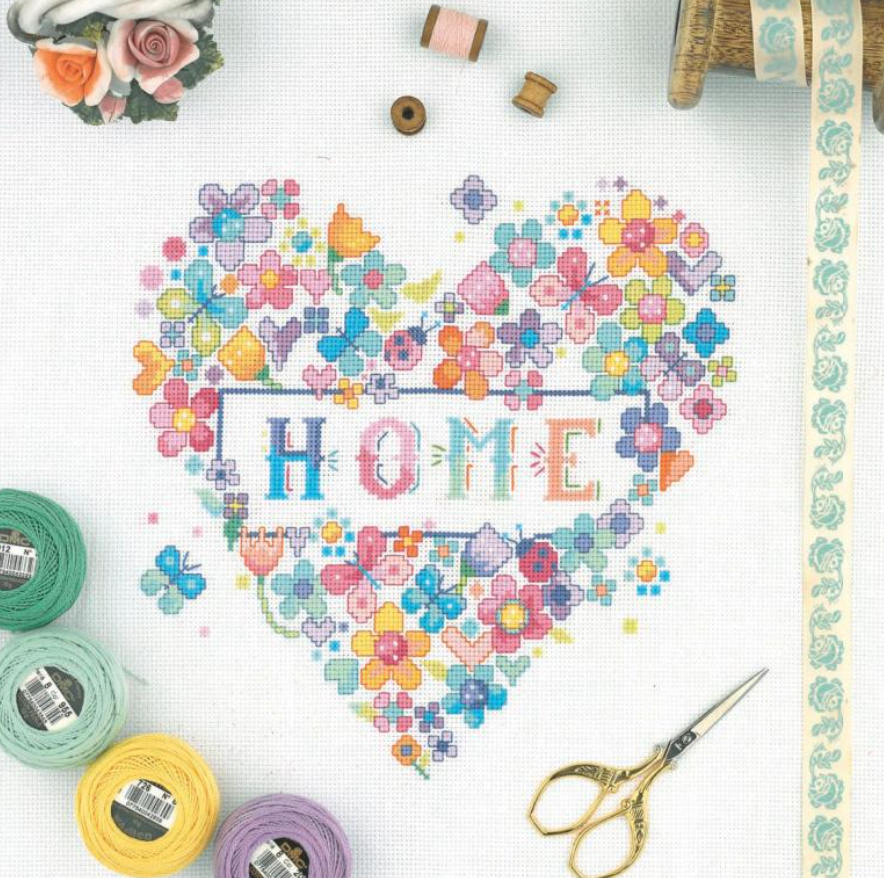 Pretty Stitches: 22 Elegance Cross Stitch Projects by Jayne Schofield