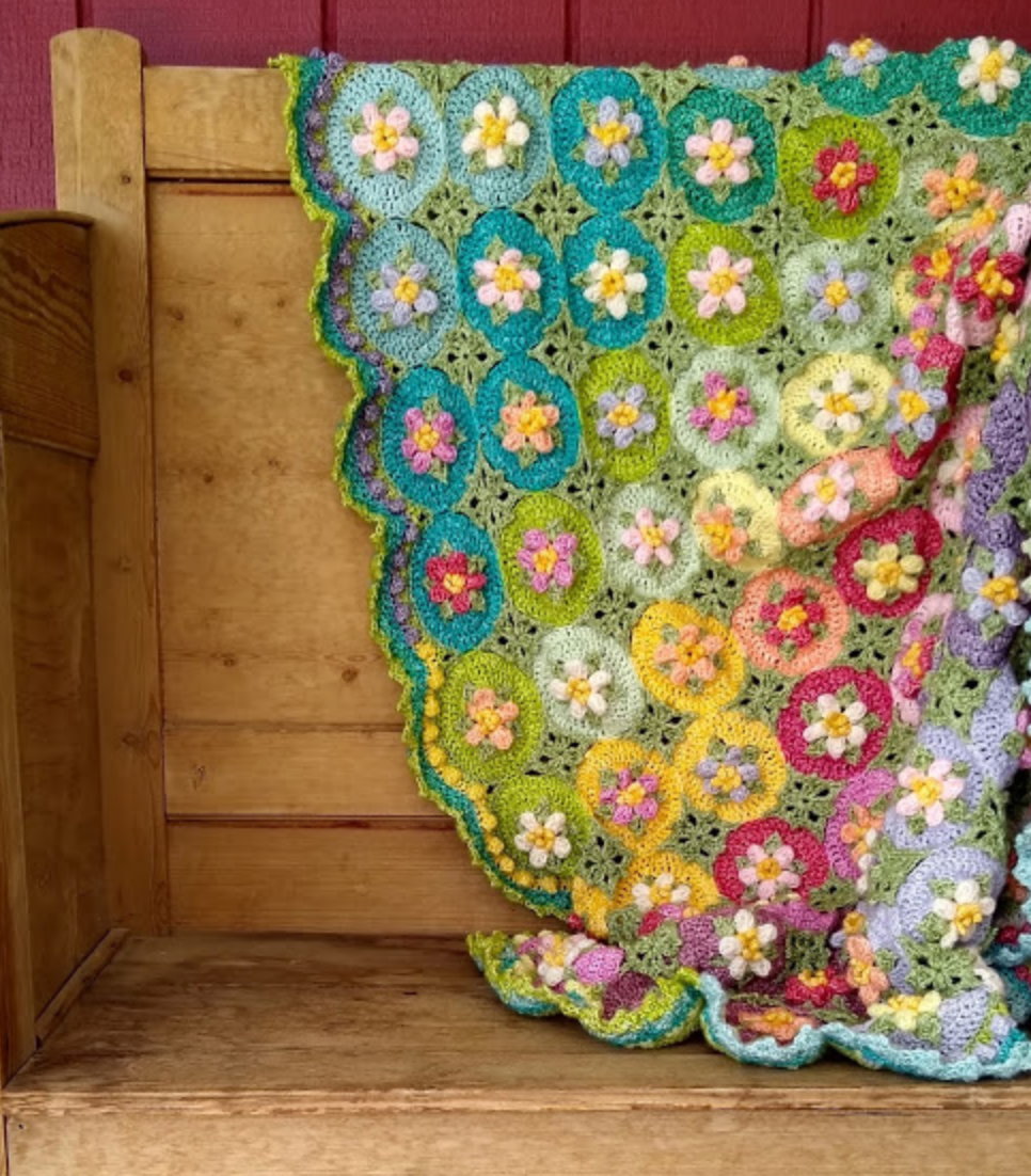Yarn Pack & Pattern : Macaroon Blossom Afghan / Blanket Crochetv