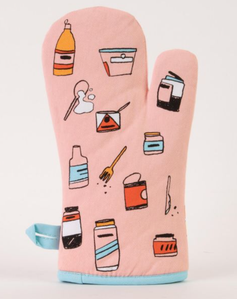 Oven Mitt : 5pm Love 7pm **** this!