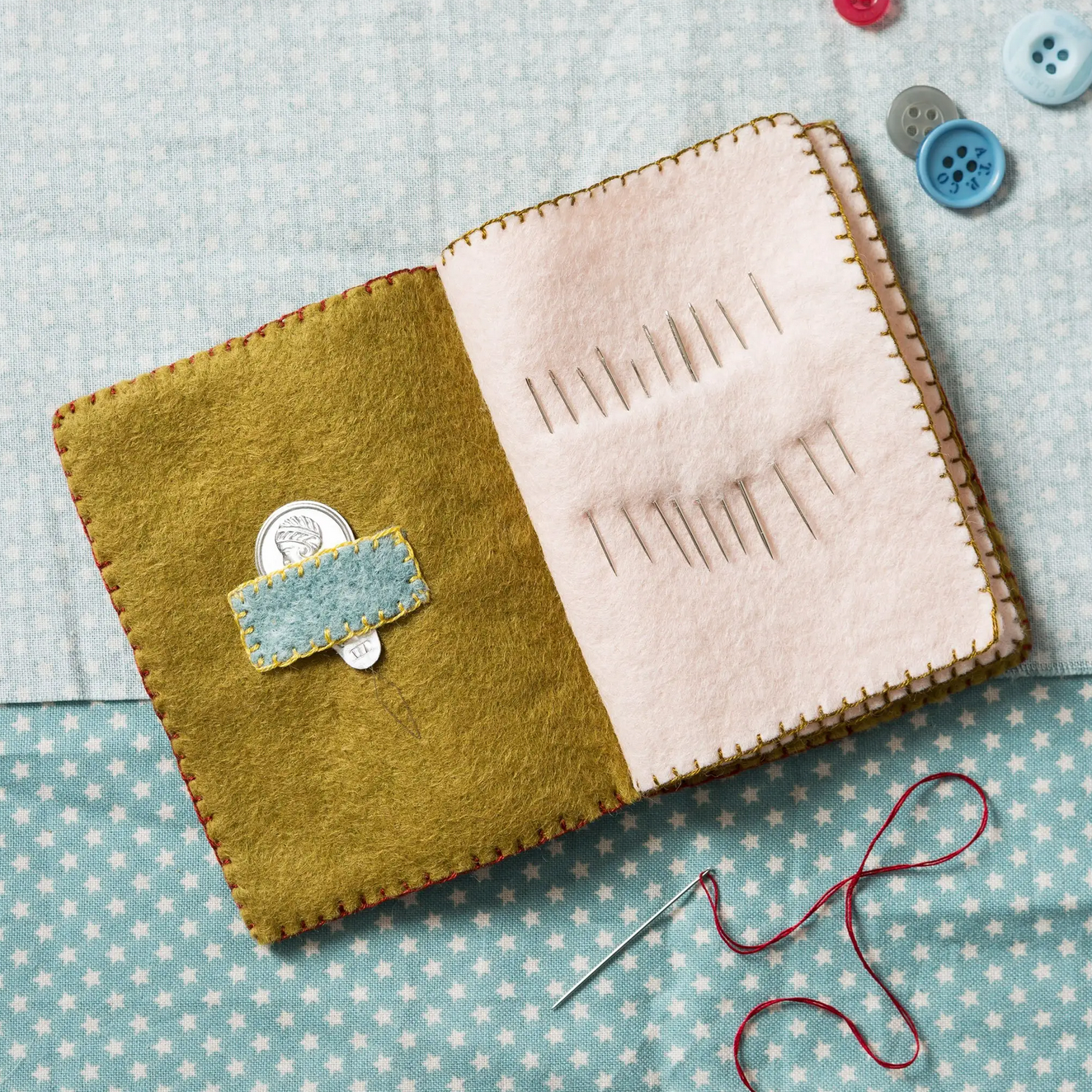 Needle Case Felt Craft Kit