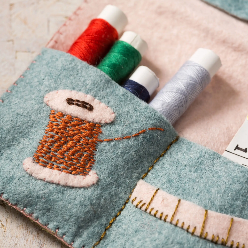 Sewing Roll Felt Craft Kit