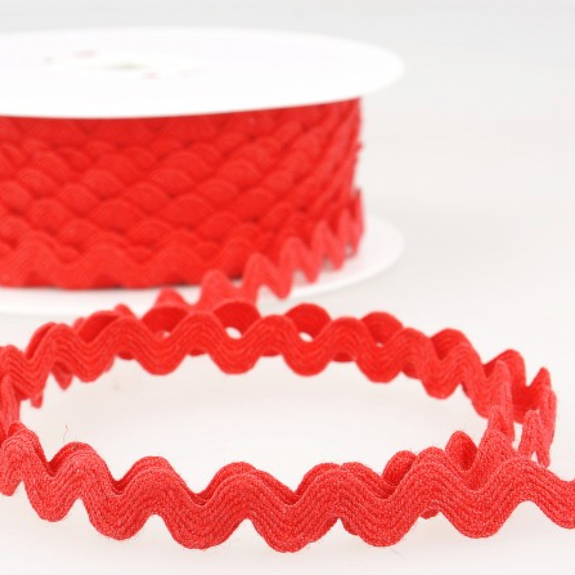 Small Cotton Ric Rac 25mm : 008 Red – Gilliangladrag