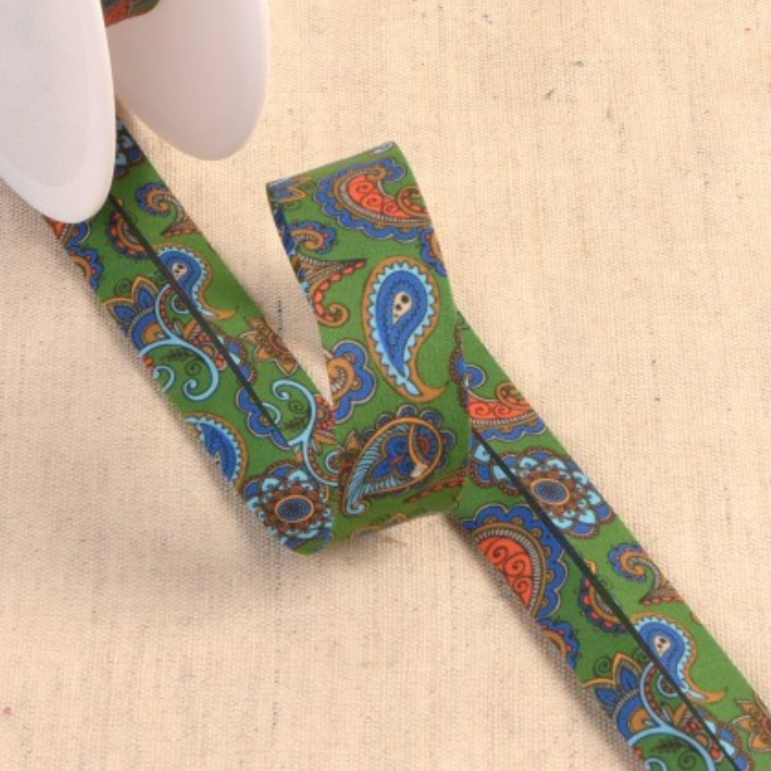 Cashemir Bias Binding : 15 Green