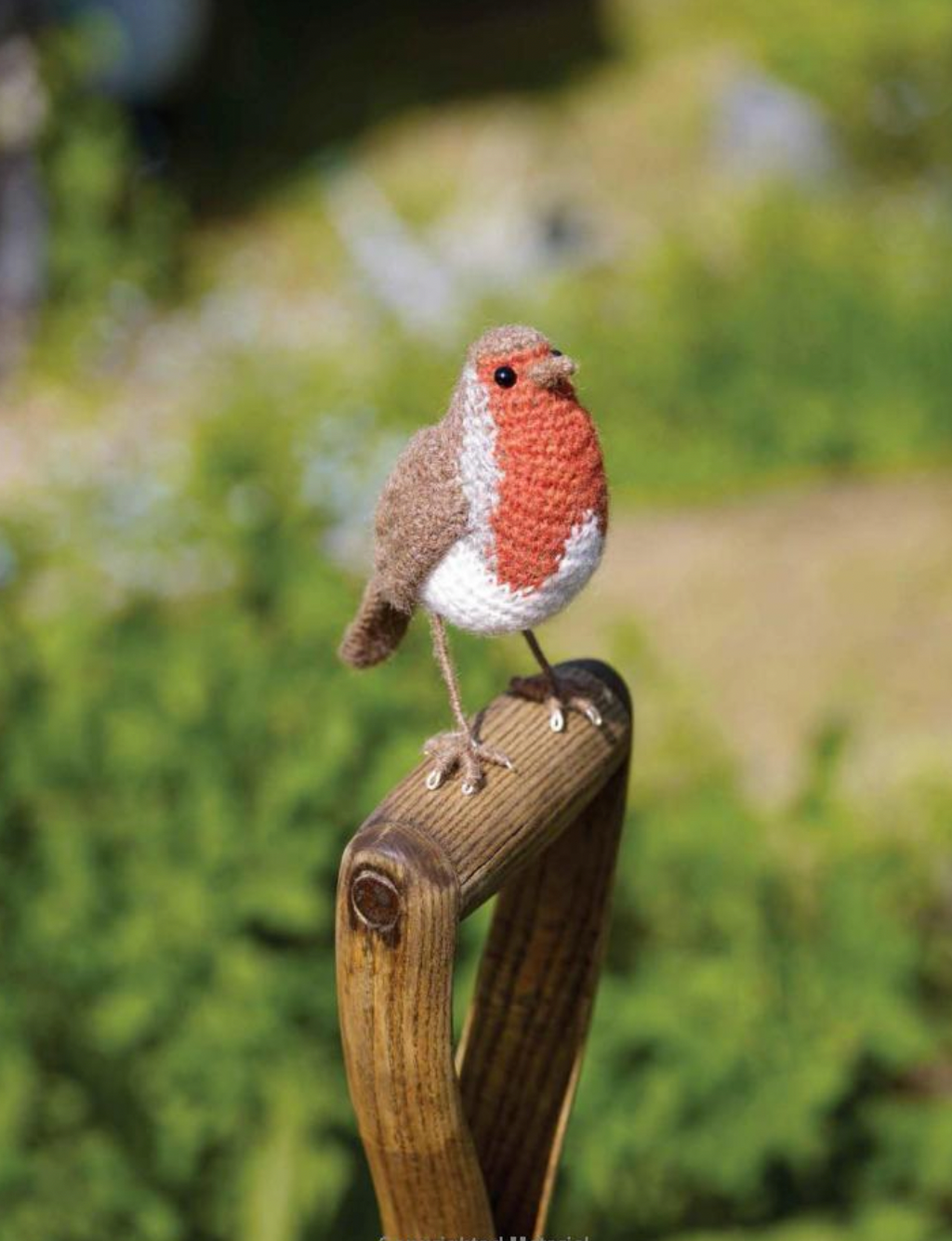 Crocheted Birds: A Flock of Feathered Friends to Make