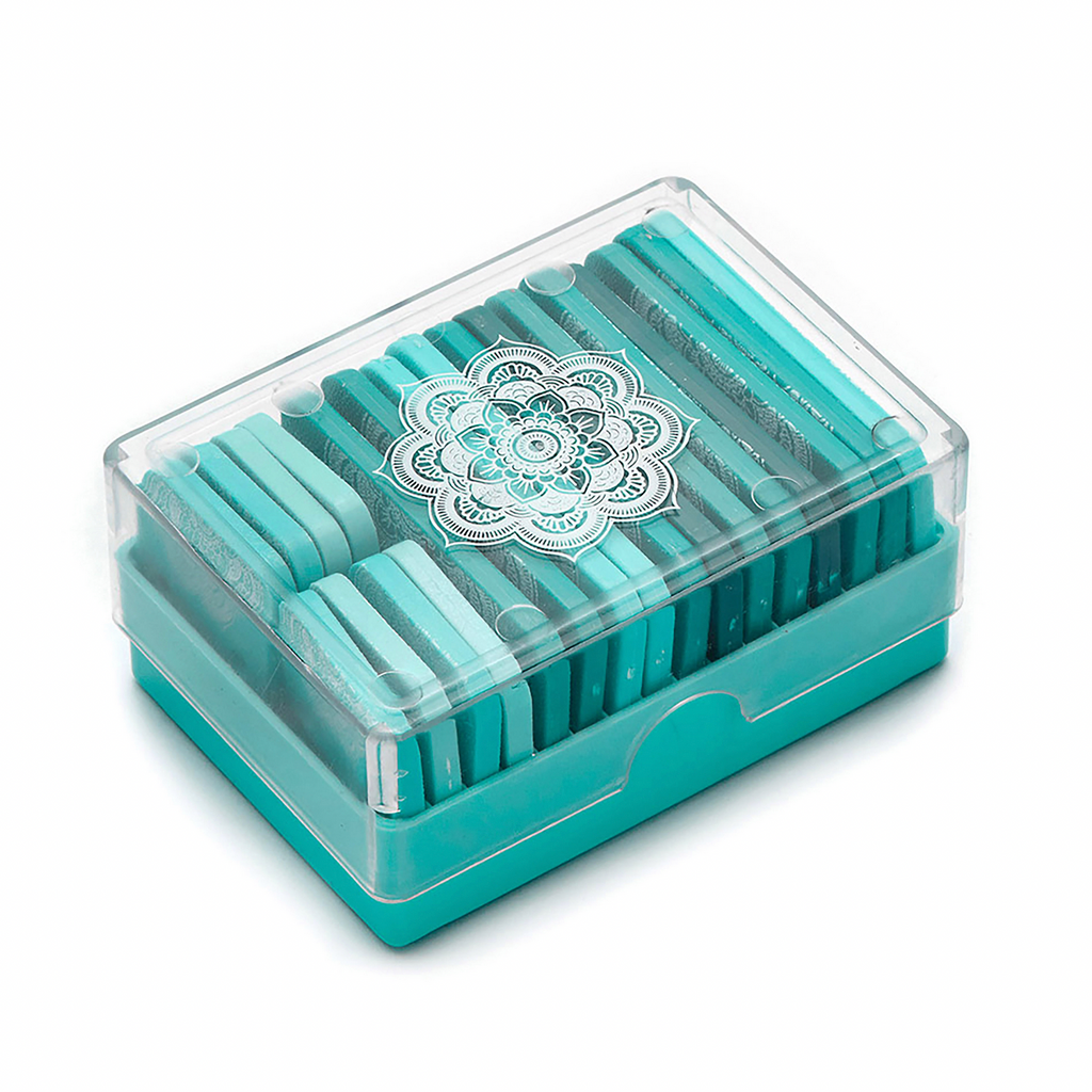 Knit Blockers : The Mindful Collection in Turquoise