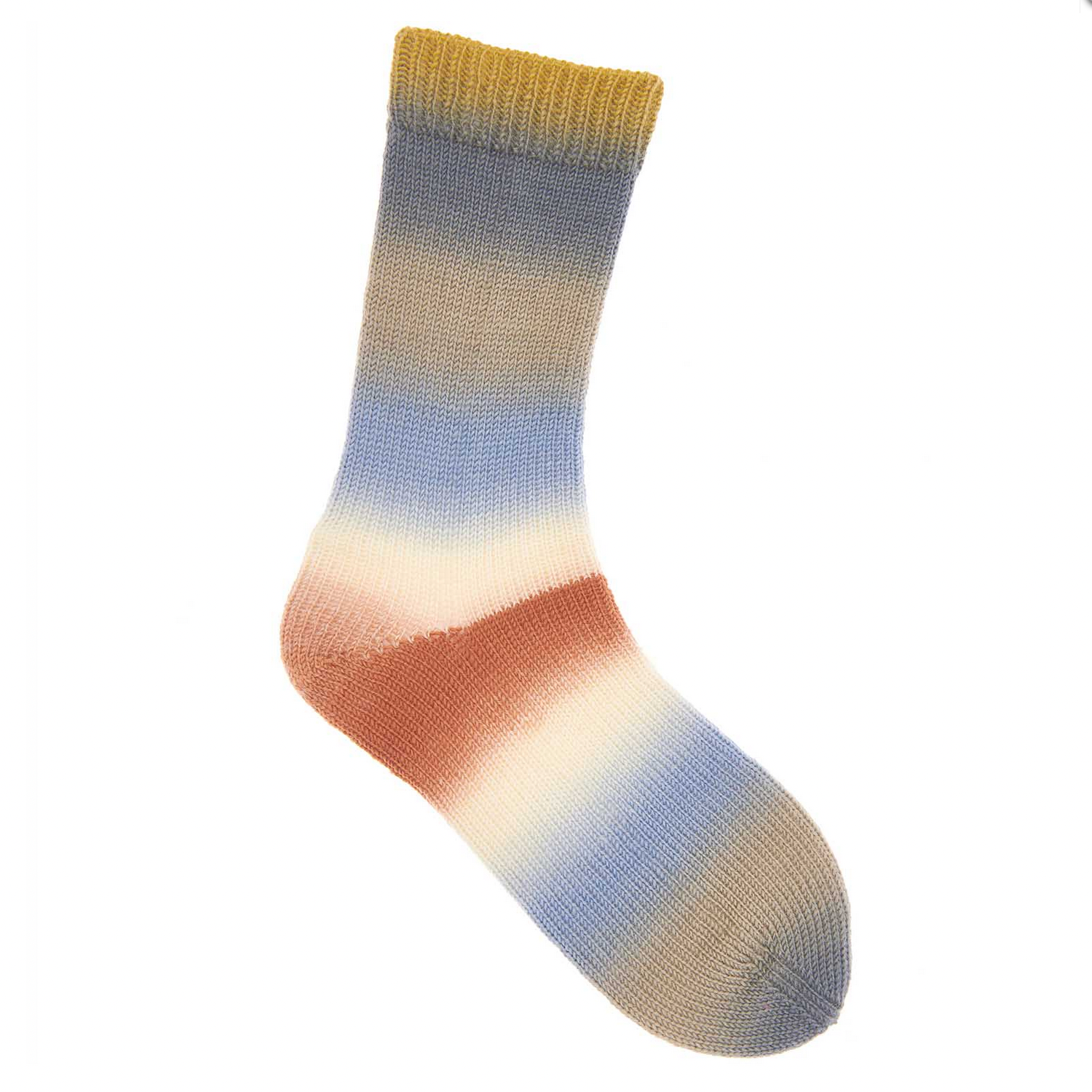 Superba Twirl 4 ply : Winter (D)