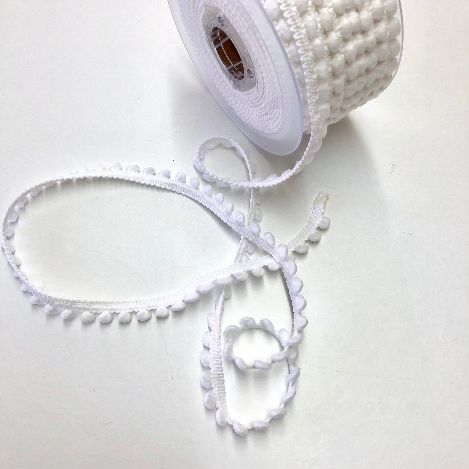 Mini Pompom Trim 9mm 01 White