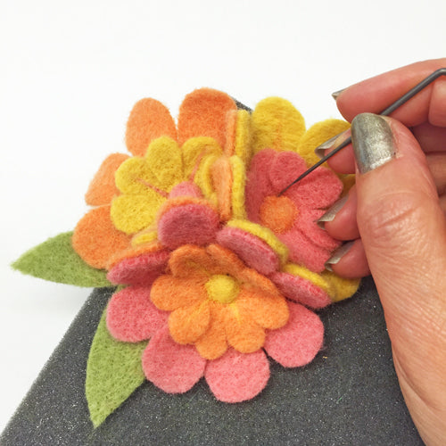 Corsage Needle Felting kit "Blushing Blossoms"